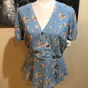 Sweet Wanderer Blue Floral V Neck Short Sleeved Blouse with Elastic Peplum Hem-L